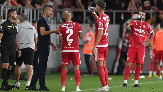 Cum explică Ovidiu Burcă începutul modest de sezon al lui Dinamo: ”Nu sunt un antrenor de rezultat”. Ce spune Șumudică despre șansele de retrogradare ale ”câinilor”