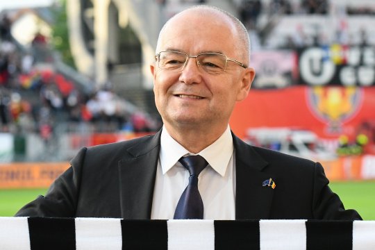 Emil Boc, reacție categorică în legătură cu venirea lui Șumudică la U Cluj: ”Am cerut celor din club să mă informeze înainte să facă orice”