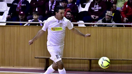 EXCLUSIV | “Unele meciuri cu Dinamo au continuat și la vestiare”. Fane Țîră, fostul mare atacant al Rapidului, dezvăluie episoade mai puțin știute din istoria derby-ului Rapid-Dinamo