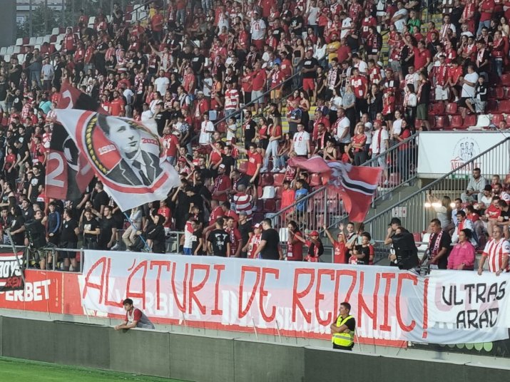 Mesajul suporterilor echipei UTA Arad pentru Mircea Rednic, după ce antrenorul a suferit un infarct