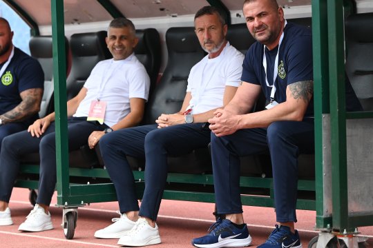 Mihai Stoica, după accidentările a doi jucători în duelul cu CSKA 1948 Sofia: ”Cel mai prost teren pe care am jucat”