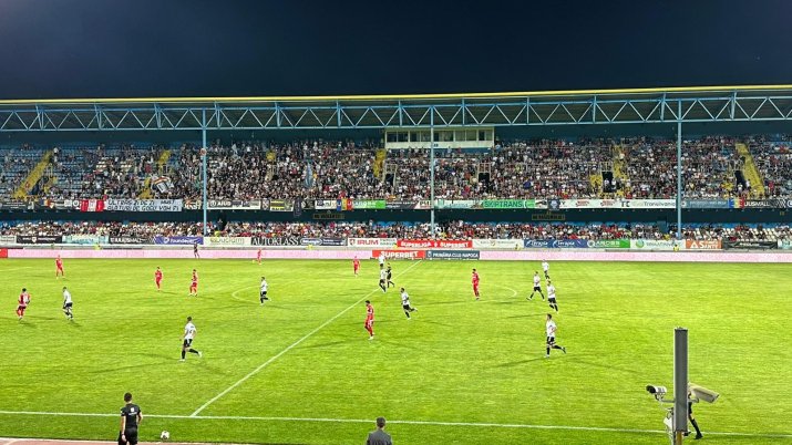 Stadionul de la Mediaș, la partida dintre U Cluj și Dinamo București