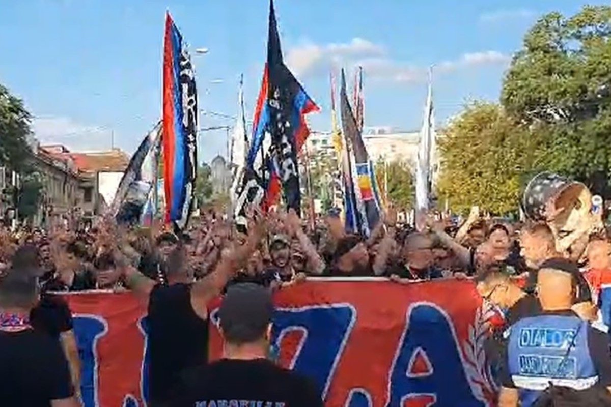 Peste 28 de mii de suporteri pe stadionul Steaua la derby-ul FCSB - CFR