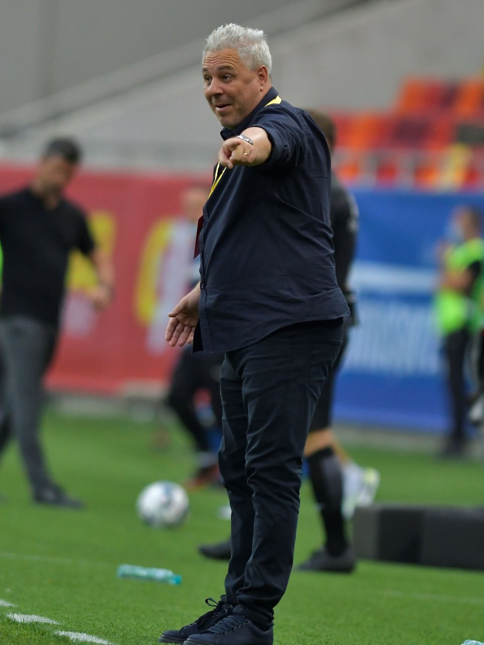 Marius Șumudică, pe vremea când antrena CFR Cluj. Aici, la meciul contra Universității Craiova, din Supercupa Romaniei, pe Arena Nationala din Bucuresti, 10 iulie 2021