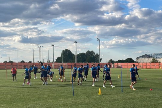Pintilii, absent de la antrenamentul celor de la FCSB de dinaintea meciului cu Nordsjaelland. Charalambous, în centrul pregătirii | FOTO