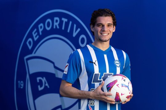 Rezultatele obținute de românii din străinătate. Rareș Ilie și Antonio Sefer, pase decisive în Elveția și Israel. Ianis Hagi a debutat la Alaves