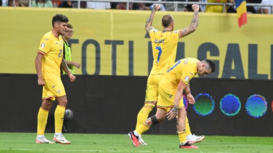 Cornel Dinu a dat de pământ cu vedetele de la națională și cu Iordănescu jr. ”Jucăm la întâmplare. Florinel e florăreasă, iar Pușcaș e Ileana Cosînzeana”