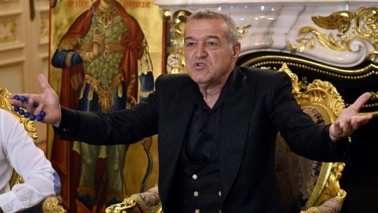 Ianis Hagi, uitat pe bancă în meciul cu Israel. Gigi Becali: ”Merita să joace. Toți suntem proști, doar Edi este deștept”