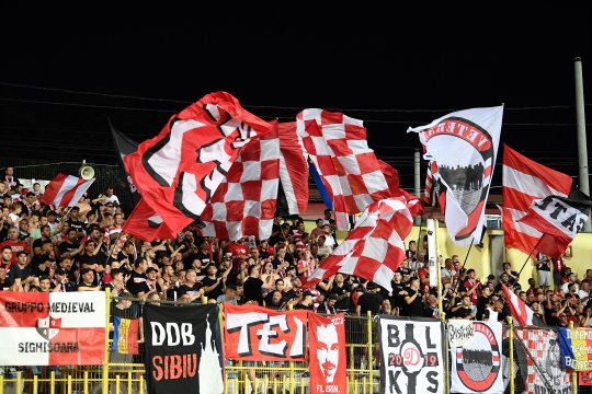 Mitică Dragomir surprinde pe toată lumea: a lăudat liderii ultrașilor de la Dinamo sau Rapid. ”Băieți deștepți, eu aș lucra cu ei”