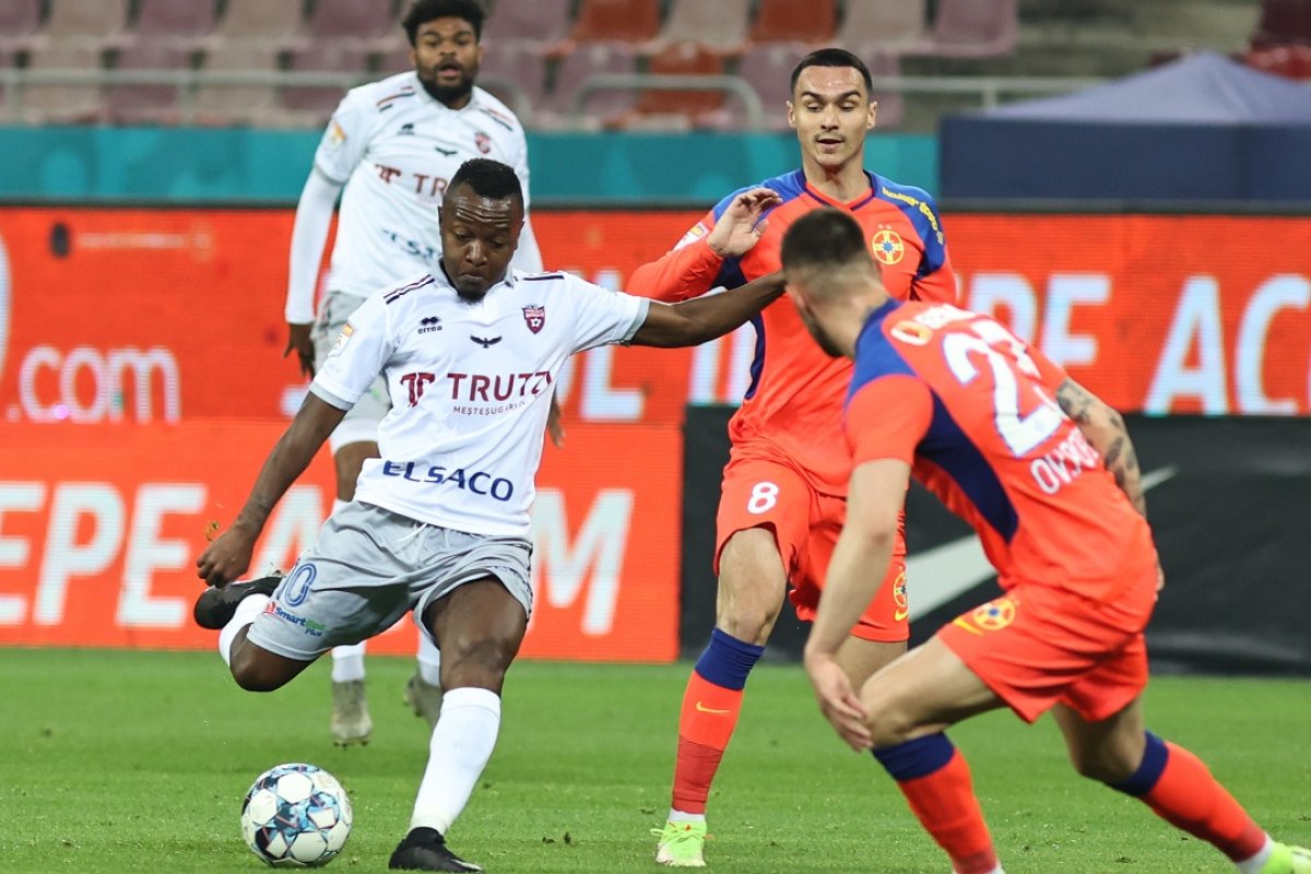 4 meciuri și niciun gol sau vreo pasă decisivă a strâns Ongenda la Rapid