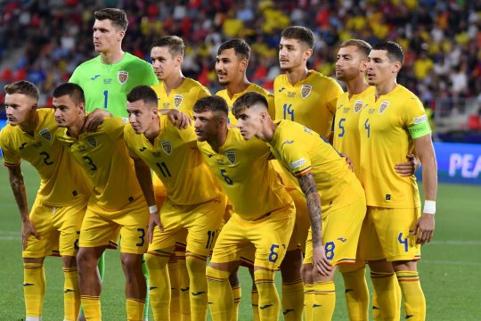 Naționala U21, implicată într-un accident rutier la plecarea din Albania. Ce s-a întâmplat: ”Una dintre mașini a îndoit autocarul”