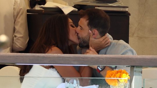 Mădălina Ghenea și Grigor Dimitrov, din nou în centrul atenției. Sărutul surprins de fotografi în timpul vacanței romantice din Veneția