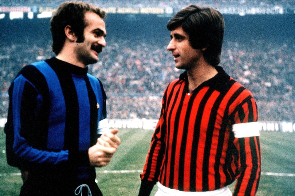 Sandro Mazzola (dreapta) și Gianni Rivera au fost colegi la echipa Italiei