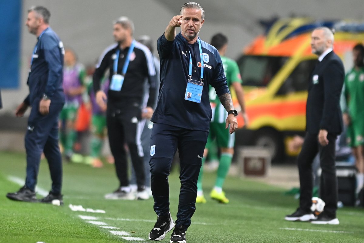 Laurențiu Reghecampf, iritat de arbitrii