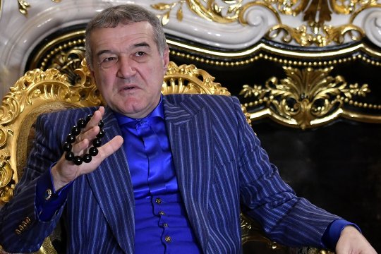 Gigi Becali, dat pe spate de un jucător transferat în această vară: ”Ați văzut cum joacă? Are tot ce vrei”. Ce spune despre posibile noi plecări de la FCSB