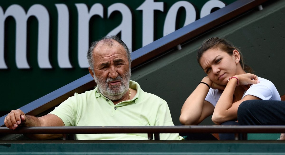 Simona Halep este nevoită să restituie o sumă de bani, după scandalul de dopaj.