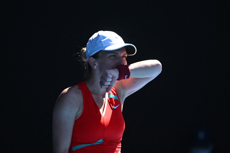 Simona Halep se apără