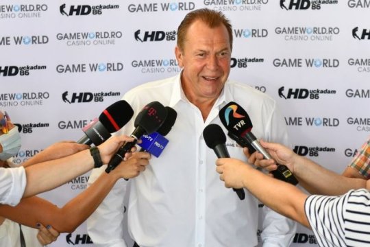 Helmut Duckadam nu e de acord cu decizia lui Torje de a se întoarce în România: "Sunt atâtea turnee de old-boys, te poți duce acolo"