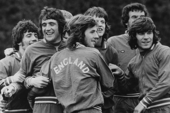 Stan Bowles, omul care a păcălit Adidas. Mijlocașul care a jucat și pentru Manchester City a fost unul dintre cei mai rebeli jucători din fotbalul britanic