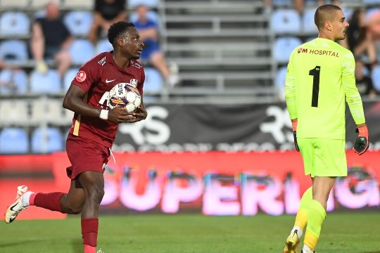 FC Voluntari - CFR Cluj 1-4. CFR obține a treia victorie consecutivă și este, momentan, lider în Superliga