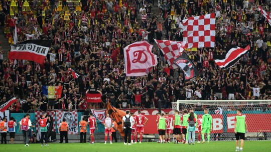 EXCLUSIV | S-a stabilit unde se joacă Dinamo - Farul. ”Câinii” au rezolvat problema