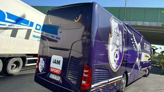 GALERIE FOTO | Cum arată noul autocar al lui FC Argeș. iAM Sport, sponsor oficial al echipei din Trivale