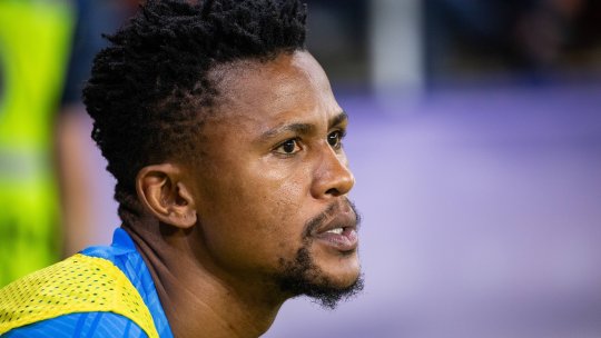 Presa din Africa, cu ochii pe FCSB. Ce au scris jurnaliștii după ce Ngezana a fost doar rezervă cu Hermannstadt