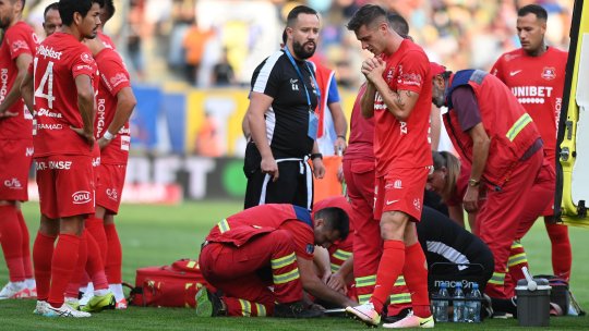 Prima reacție a fotbalistului accidentat groaznic la meciul dintre Hermannstadt și Petrolul. ”Revin repede”