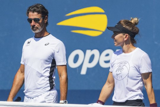 Jurnalistul Ben Rothenberg a disecat scandalul de dopaj al Simonei Halep: "Deciziile ei ciudate vin după ce a schimbat echipa! Dacă aș fi Serena, cazul ăsta mi-ar provoca anxietate!"