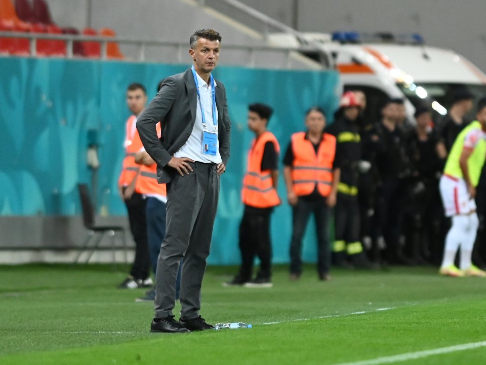 Ovidiu Burcă, antrenorul echipei Dinamo, la partida din Cupa României cu FCU Craiova 1948