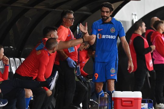 Un fost antrenor de la FCSB contestă decizia luată de Gigi Becali la mai multe meciuri: ”Dacă nu mai răbufnești și tu, e clar că nu te interesează”