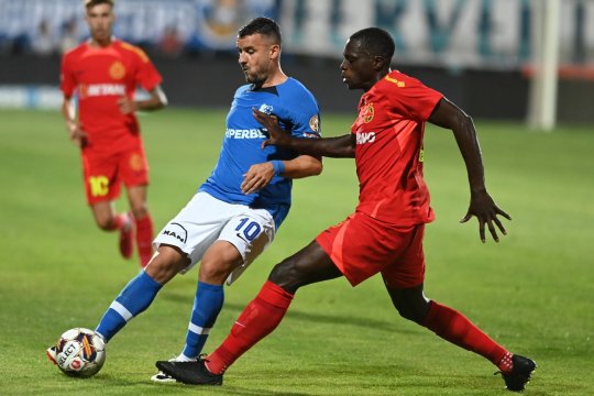 Fostul mare jucător al Barcelonei, idolul lui Dawa. Fundașul FCSB-ului a numit atacantul cel mai periculos pe care l-a întâlnit în România