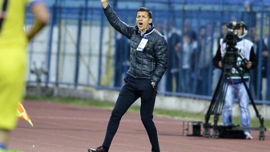 Probleme pentru Costel Gâlcă în Polonia. Demiterea românului, luată în calcul după eliminarea din Cupă