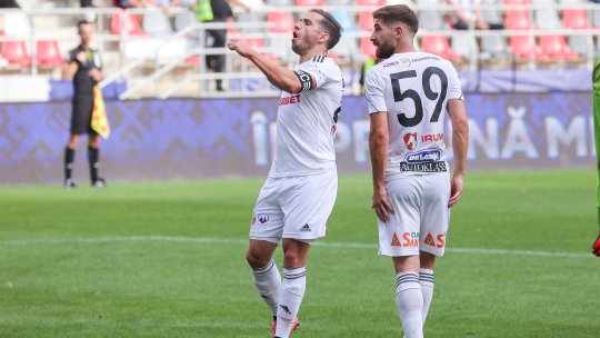 Război total între Alex Chipciu și fanii Stelei. Mijlocașul a marcat în Ghencea, iar suporterii l-au înjurat toată partida