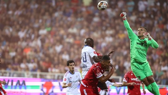 Kehinde Fatai, după victoria cu Dinamo: ”Doar FCSB ne-a pus probleme acasă”. Ce a spus Neluț Roșu: ”Nu ne-au surprins cu nimic”