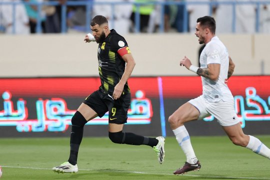 Andrei Burcă, din nou decisiv în meciul dintre Al-Akhdoud și Al-Raed. Florin Tănase, schimbat la pauză după o accidentare