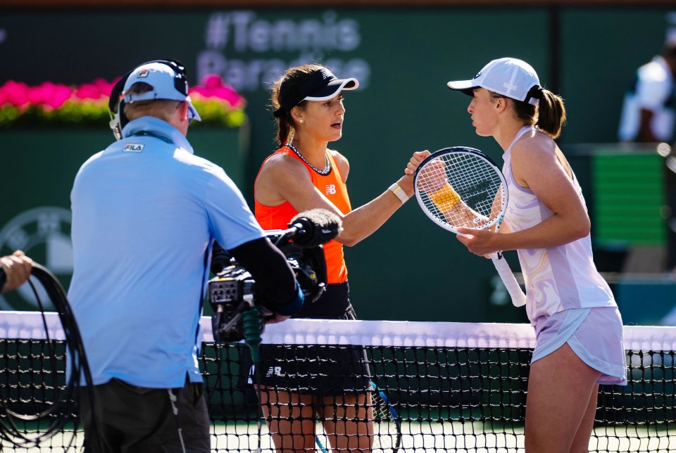 Sorana Cîrstea și Iga Swiatek, la un duel disputat în cadrul turneului de la Indian Wells