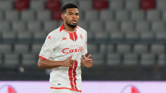 Italienii, impresionați de Malcom Edjouma: ”Va avea un rol important!” Ce au observat jurnaliștii la fostul mijlocaș al FCSB