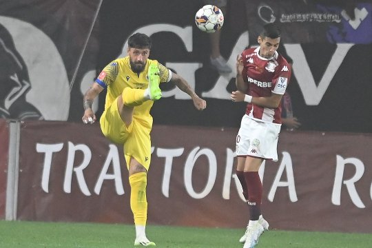 Conducerea Rapidului a lămurit situația lui Cătălin Cîrjan, fotbalist trecut pe banca de rezerve de Bergodi