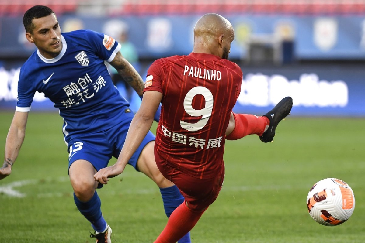 5,5 milioane de euro este cota de transfer a lui Stanciu