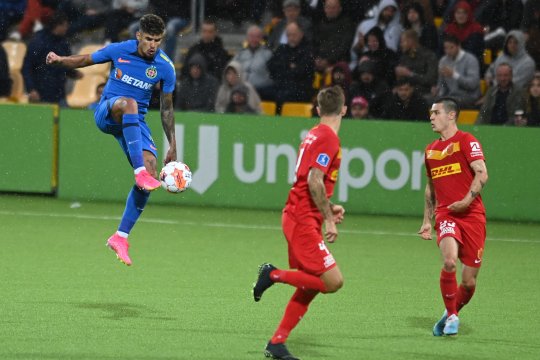 Gigi Becali răsuflă ușurat, Florinel Coman NU pleacă de la FCSB. PAOK nu este interesată