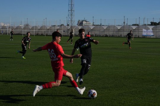 Tiki-taka Hermannstadt! Formația lui Marius Măldărășanu, spectacol în al doilea amical al iernii. Sibienii, aproape de set la zero. VIDEO