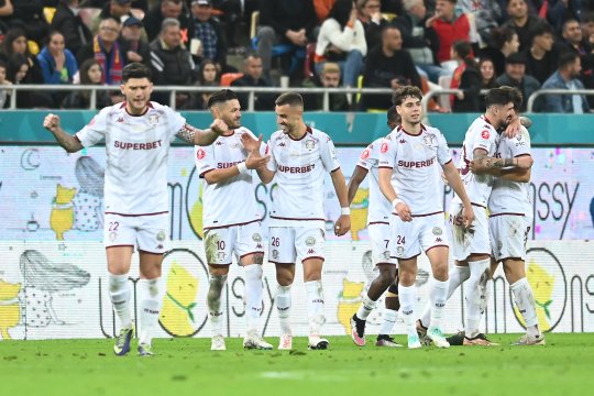 Probleme la Rapid. Pierdere importantă înainte de meciul cu FCU Craiova