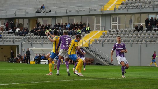 Plusuri și minusuri pentru Rapid în amicalul cu Westerlo: Krasniqi a spart “gheața”, jocul încă scârțâie | 6 idei remarcate + cum ar putea arăta echipa la meciul cu FCU