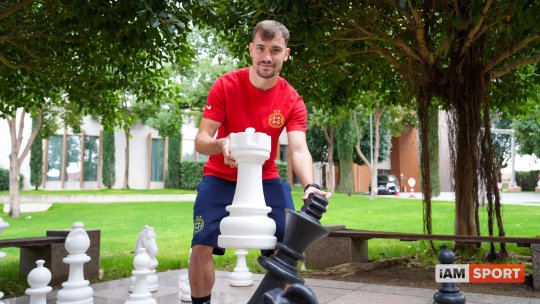 Darius Olaru, superinterviu pentru iAMsport.ro: "Am fost dinamovist când eram copil, acum nu-i mai plac deloc pe <câini>!". Drama copilăriei și de ce nu suportă extravaganțele: "1.000 de lei am dat cel mai mult pe un lucru! Sunt mai strângător"