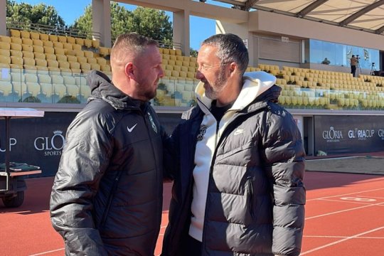 Cum a reacționat Meme Stoica atunci când l-a văzut pe Cosmin Moți la amicalul FCSB - LASK Linz + Ce le-a pregătit Neubert jucătorilor