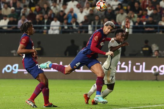 El Clasico, detalii mai puțin știute despre finala Supercupei Spaniei câștigată de madrileni. “Florentino Perez m-a luat la o conversație privată!”