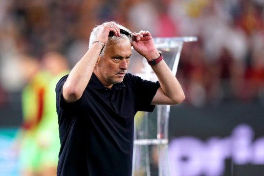 ”The Special One”, demis la primele ore ale dimineții. Jose Mourinho nu mai este antrenorul Romei