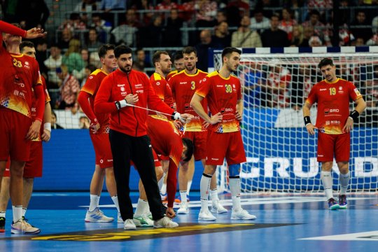 România a încheiat în genunchi Campionatul European de handbal! Înfrângere la șase goluri în fața Croației