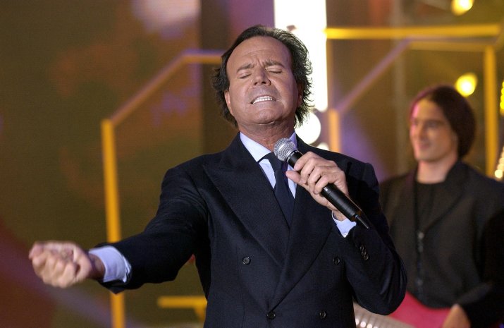 Julio Iglesias